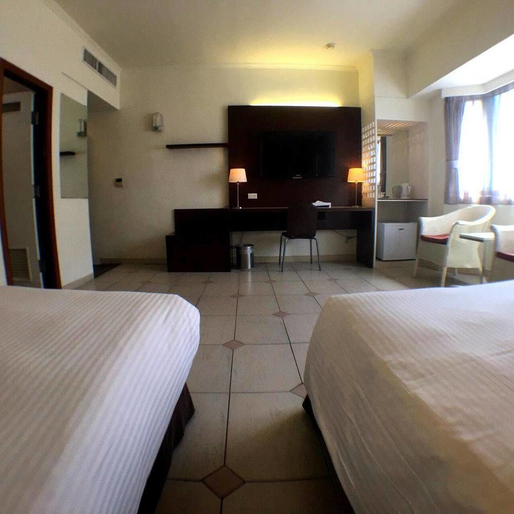Finders Hotel Hualien Da-Tong Екстериор снимка